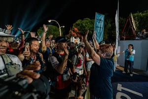 BIB: 7222
                            <button type="button" onclick="openModal(22791057)" class="btn btn-primary btn-sm float-right btn-popup" data-toggle="modal" data-target=".modal-high-quality">
                        <i class="fas fa-shopping-cart"></i> Add to Cart
                    </button>
                                            <button type="button" onclick="isThisMe(22791057, true)" class="btn btn-success btn-sm float-right btn-popup btn-isme hidden" data-toggle="tooltip" data-placement="bottom" title="นี่คือรูปของคุณใช่ไหม คลิกที่นี่เพื่อเอาเข้าอัลบั้ม">
                        <i class="fas fa-plus"></i> Add to album
                    </button>
                    <button type="button" onclick="isThisMe(22791057, false)" class="btn btn-warning btn-sm float-right btn-popup btn-isnotme hidden">
                        <i class="fas fa-ban"></i> Remove from album
                    </button>